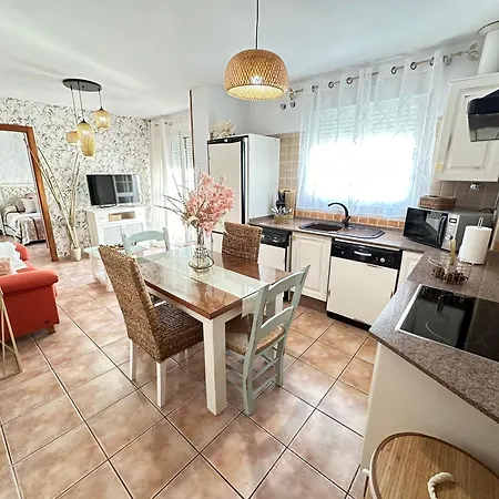Apartamentos Luna Solo Familias Y Parejas Conil De La Frontera Exterior photo