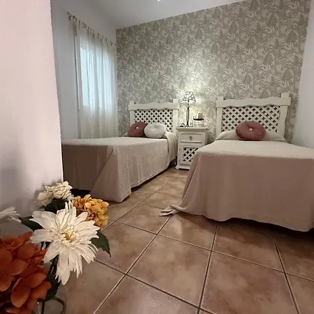 Apartamentos Luna Solo Familias Y Parejas Conil De La Frontera Exterior photo
